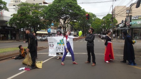 III MOSTRA PÉ NA RUA - QUADROS VIVOS  - PARTICIPAÇÃO ALUNOS CIA PEDRAS 